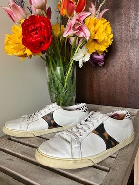 Celine Triomphe Leather Sneakers 40 / 9.5 Animal Print Accent White – AS IS